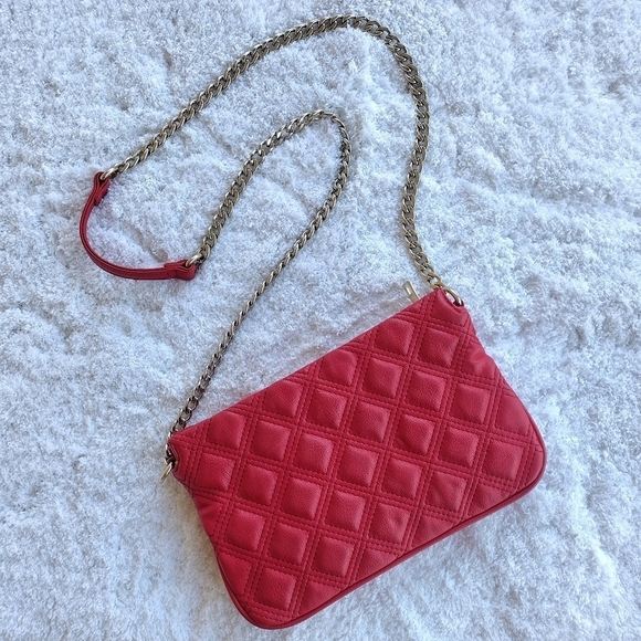 Forever 21 - Quilted Crossbody Purse - Picture 1 of 12